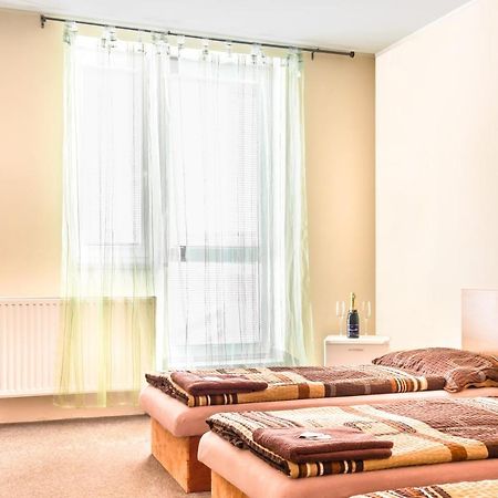 ברנו Hotel Zannam מראה חיצוני תמונה