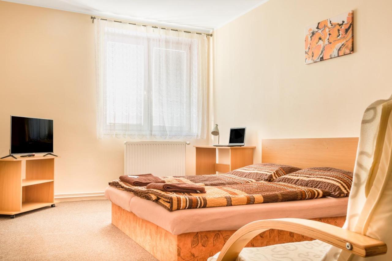 ברנו Hotel Zannam מראה חיצוני תמונה