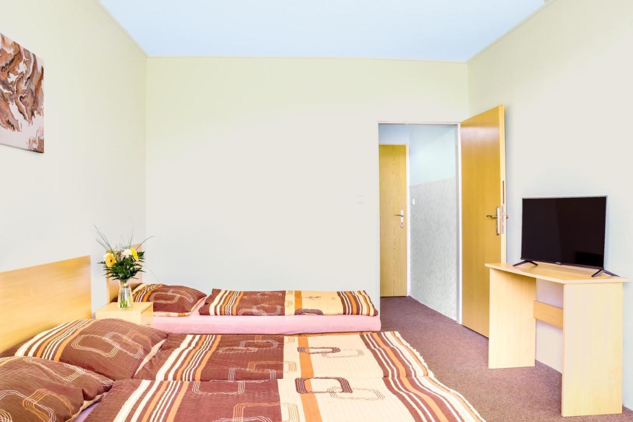 ברנו Hotel Zannam מראה חיצוני תמונה