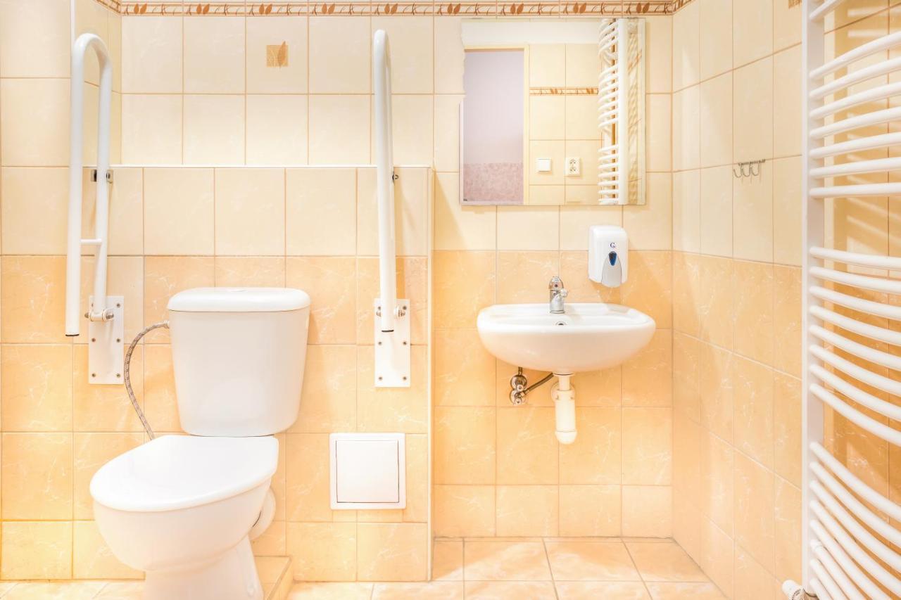 ברנו Hotel Zannam מראה חיצוני תמונה