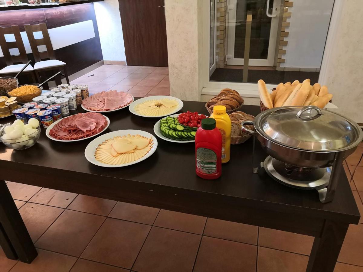 ברנו Hotel Zannam מראה חיצוני תמונה